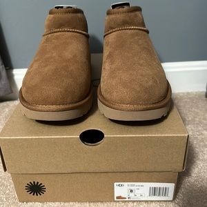Chestnut UGG Ultra Mini, women’s size 8